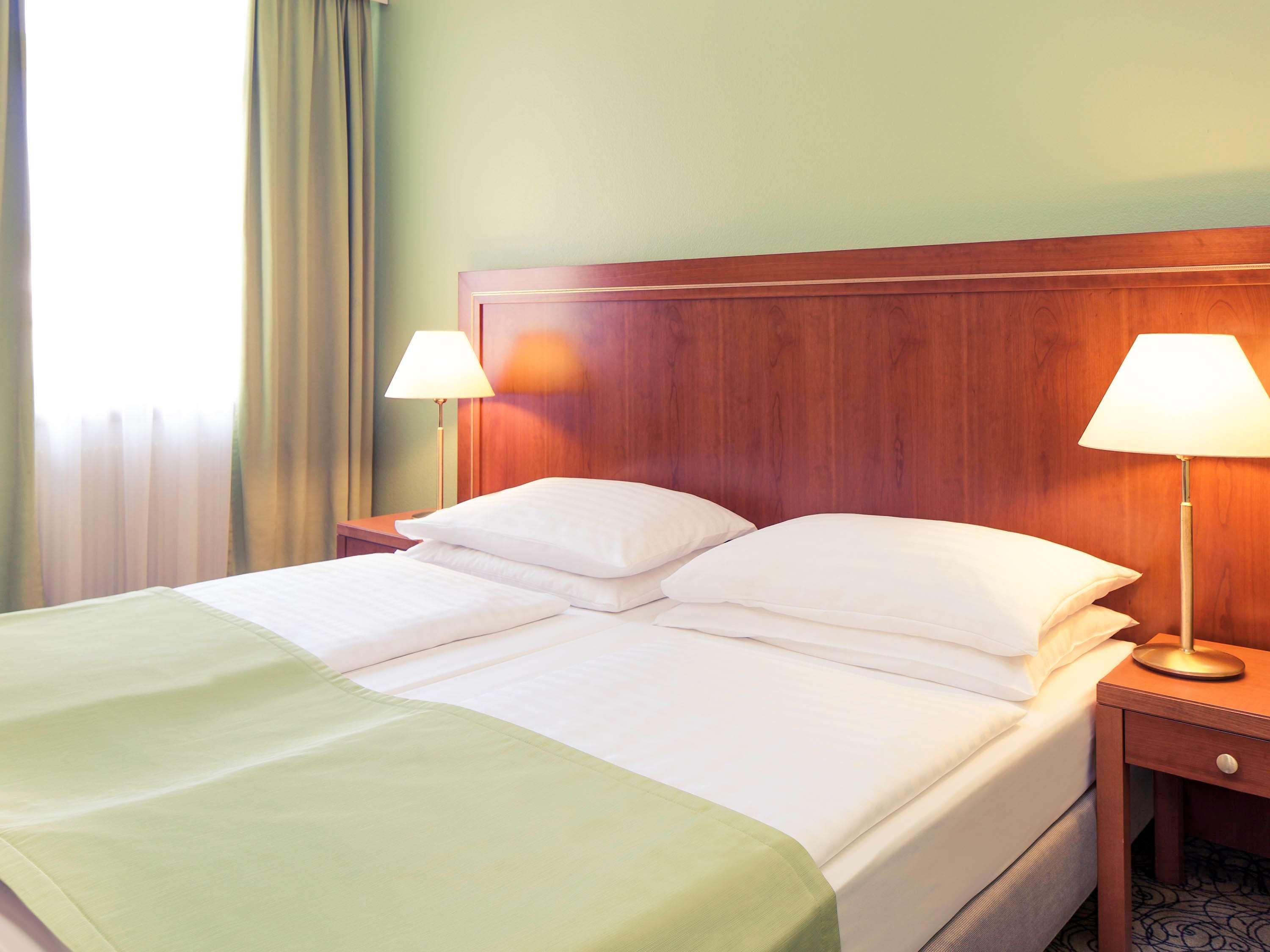 Hotel Mercure Wien Westbahnhof Esterno foto