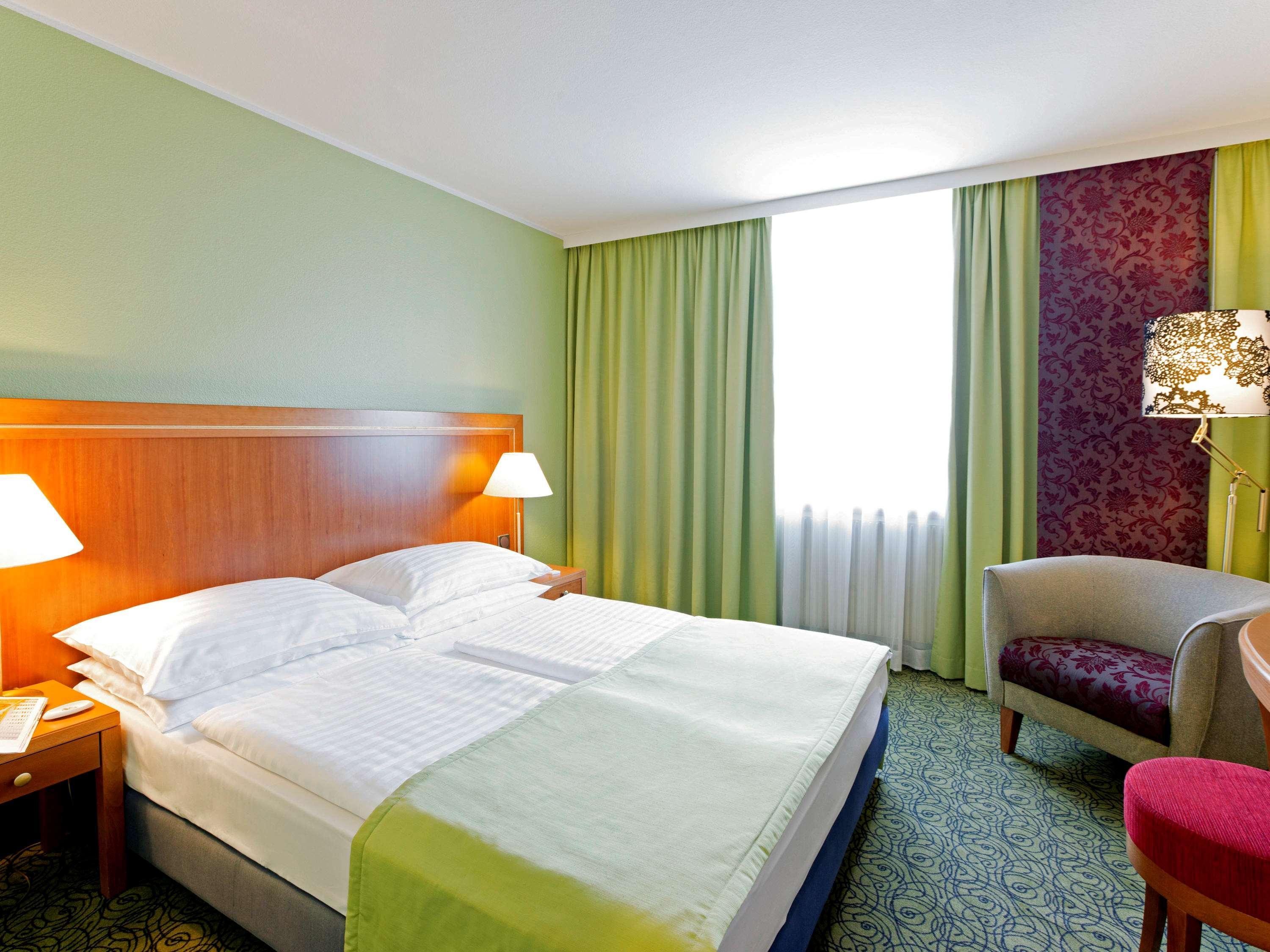 Hotel Mercure Wien Westbahnhof Esterno foto