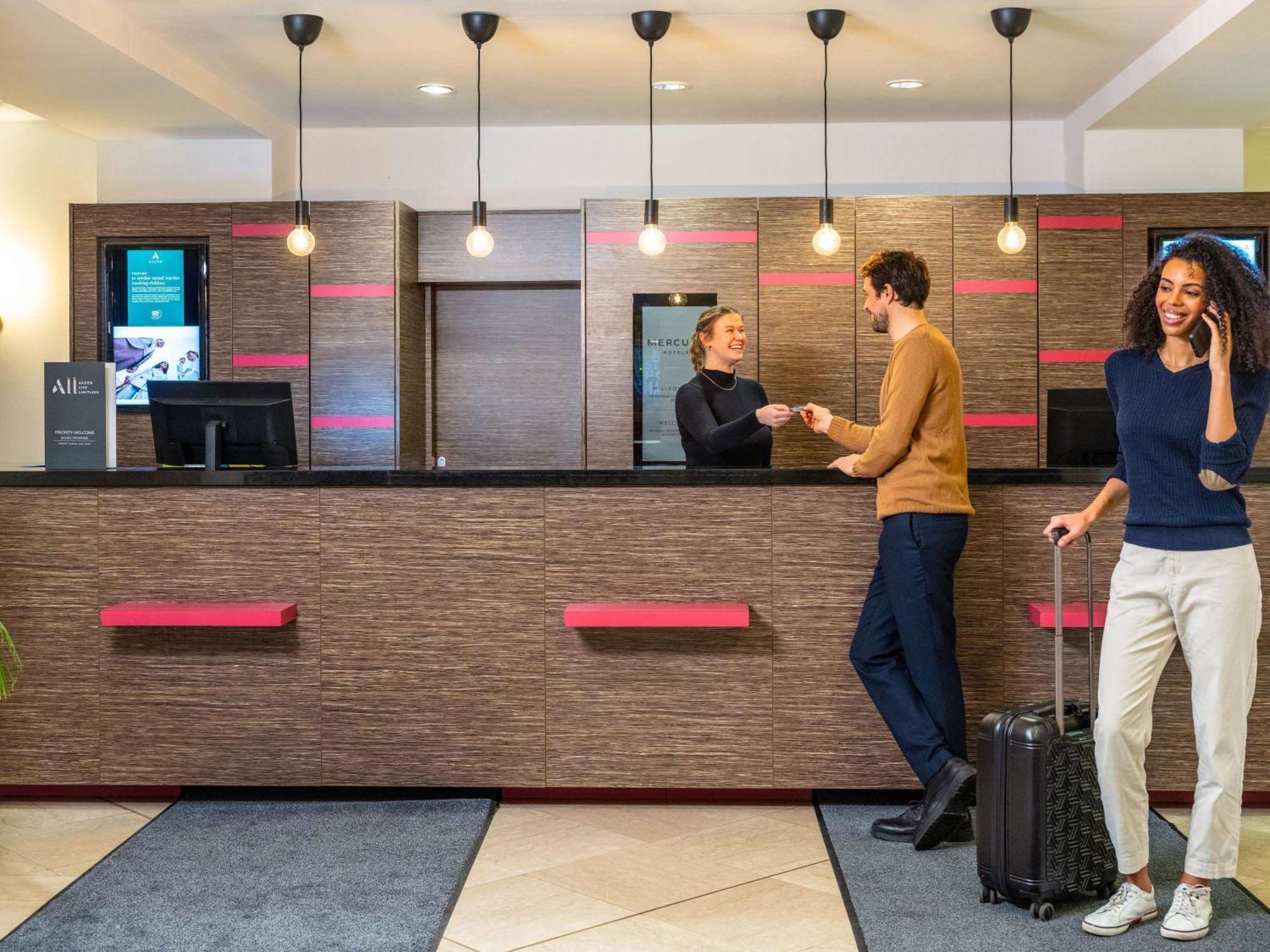 Hotel Mercure Wien Westbahnhof Esterno foto